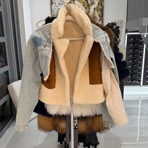 Cream Sherpa-Lined Denim Jacket with Brown Suede Accents